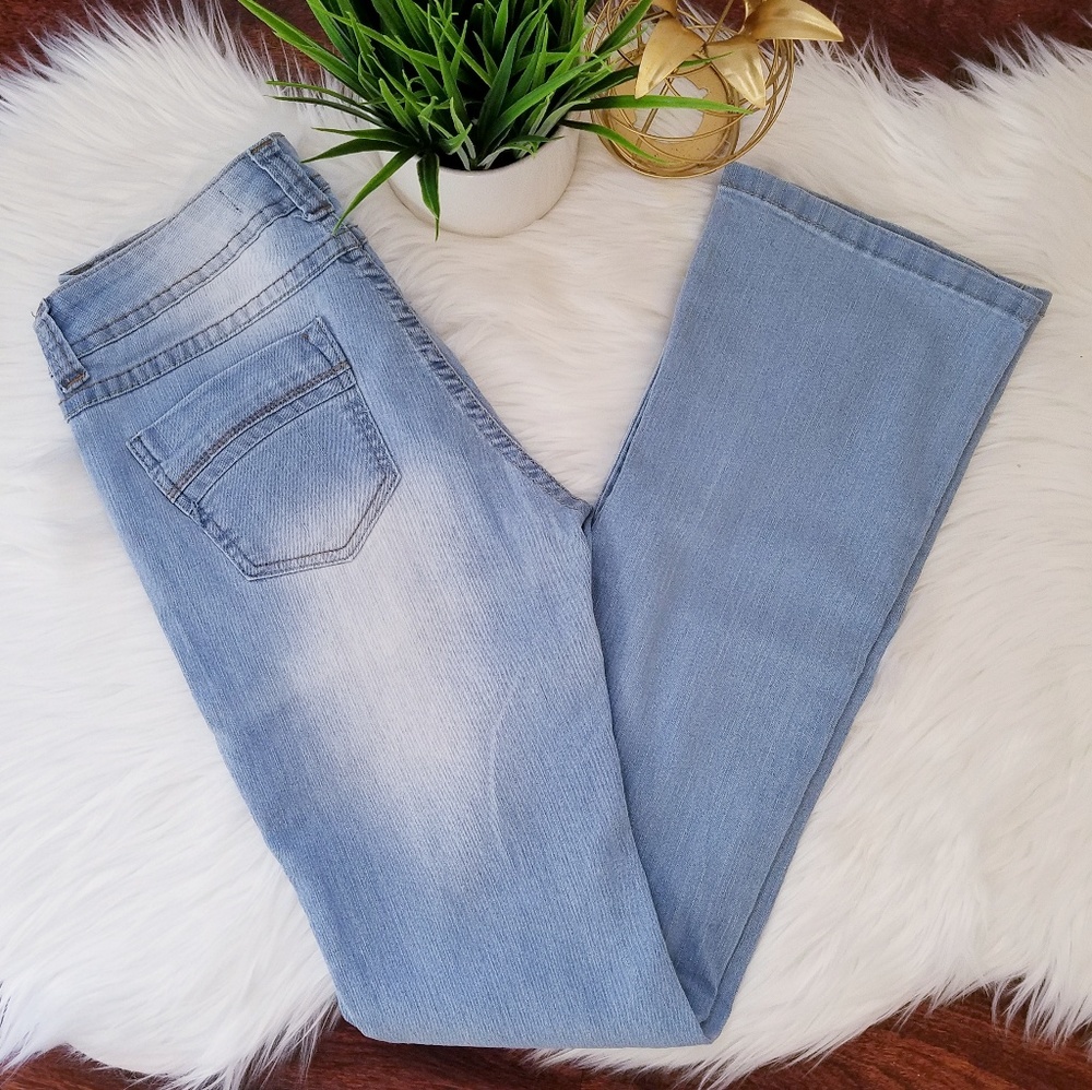 Light wash bootcut jeans